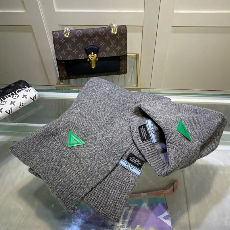 prada hat and echapres set s_12613063